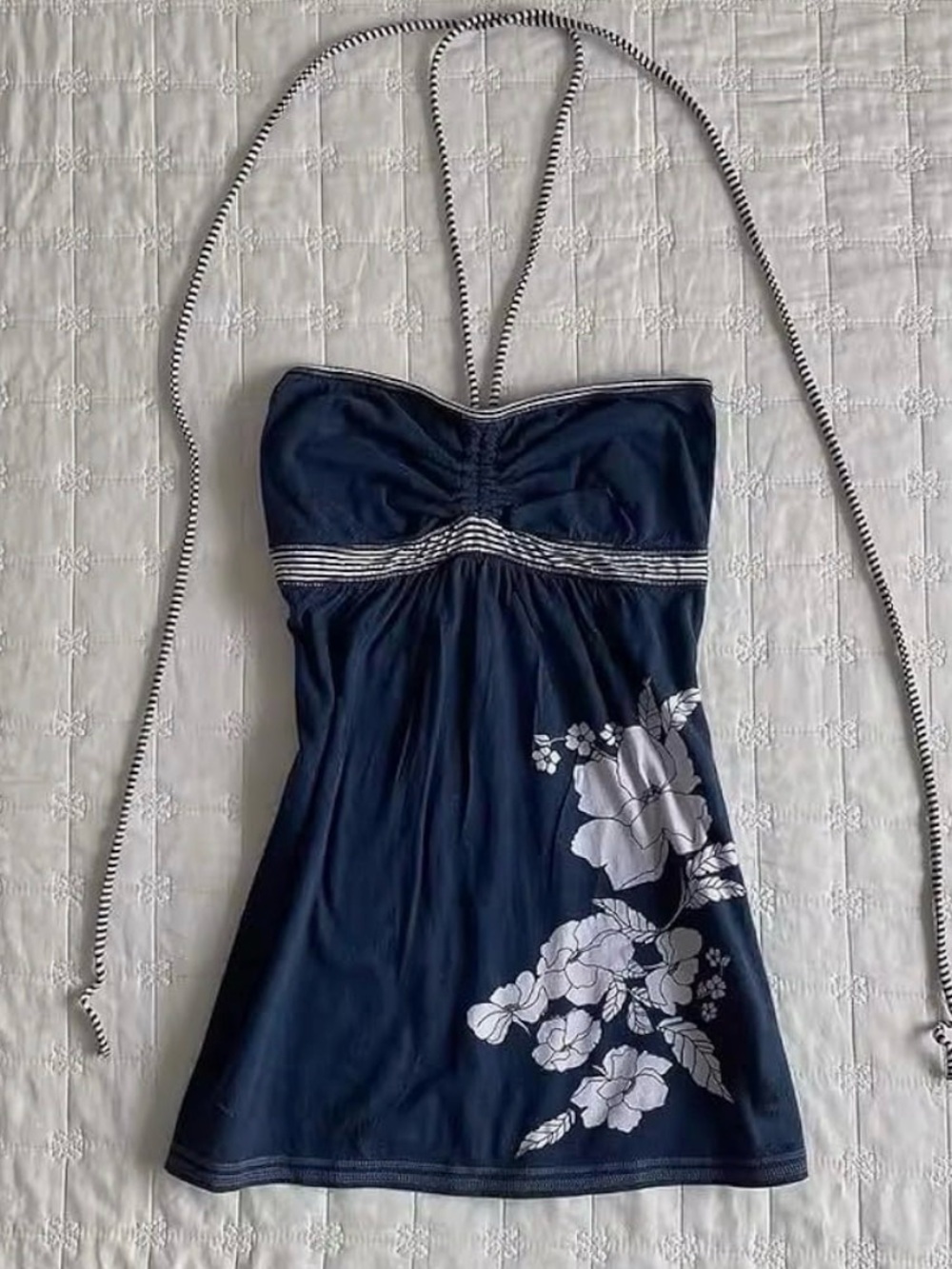 Y2K esc Strapless Navy Floral Sundress